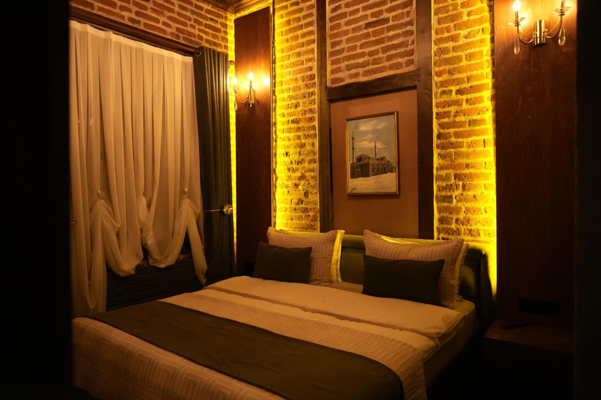 Mihman Konak Hotel Kars Exterior foto